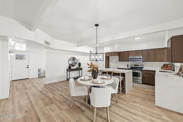 3645 E ARCADIA Avenue, Mesa, AZ 85206