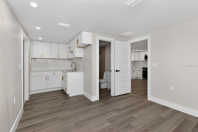 4929 LARGO TERRACE, New Port Richey, FL 34652