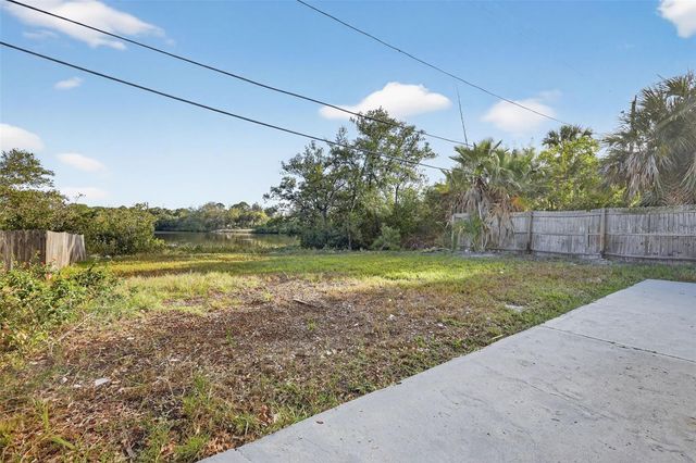 4929 LARGO TERRACE, New Port Richey, FL 34652