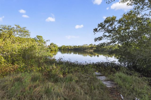 4929 LARGO TERRACE, New Port Richey, FL 34652