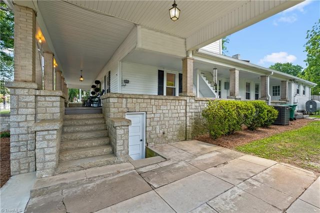 8066 Broad Street, Rural Hall, NC 27045