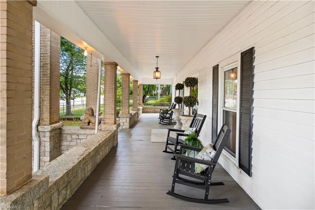 8066 Broad Street, Rural Hall, NC 27045