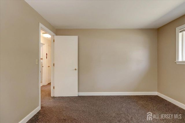8 N Chestnut Street, Hazlet, NJ 07730