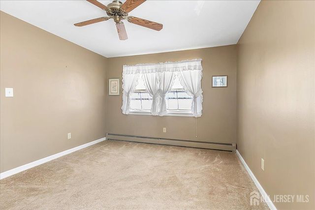 8 N Chestnut Street, Hazlet, NJ 07730