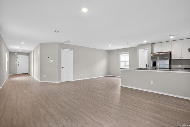 7902 Serro Medina, San Antonio, TX 78252