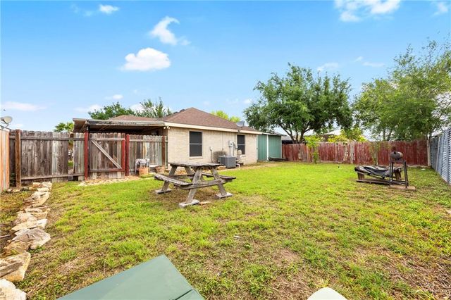1822 W Lincoln Street, Weslaco, TX 78599
