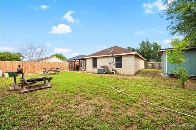 1822 W Lincoln Street, Weslaco, TX 78599