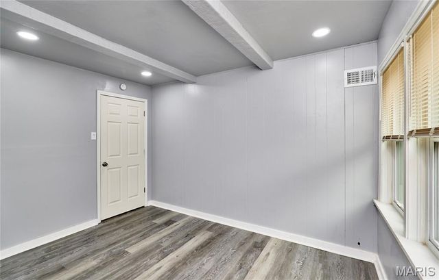 153 Signal Hill Drive, St Louis, MO 63121