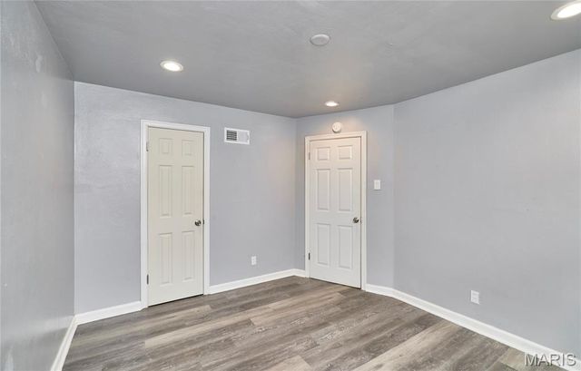 153 Signal Hill Drive, St Louis, MO 63121