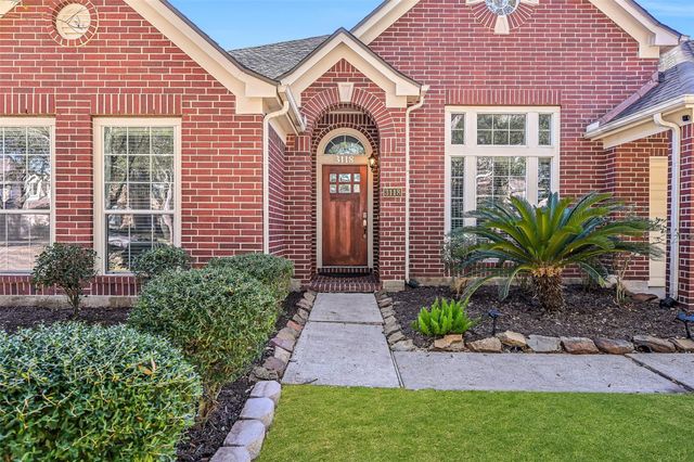3118 Red Maple Drive, Friendswood, TX 77546