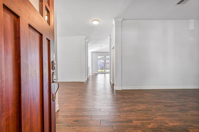 3118 Red Maple Drive, Friendswood, TX 77546