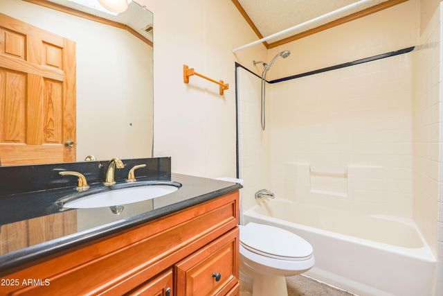 5687 S Mesquite Tree Lane, Hereford, AZ 85615