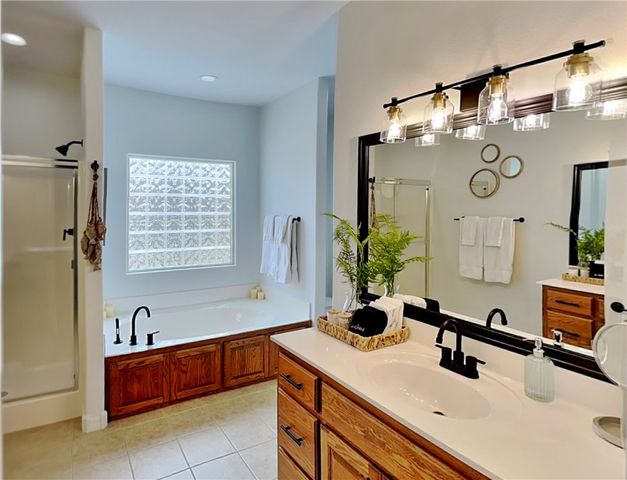 2 Didcot Lane, Bella Vista, AR 72714