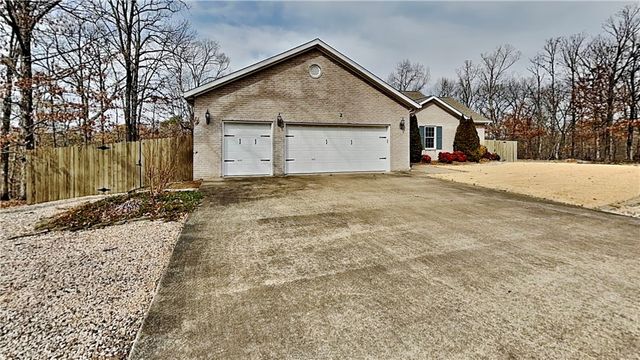 2 Didcot Lane, Bella Vista, AR 72714