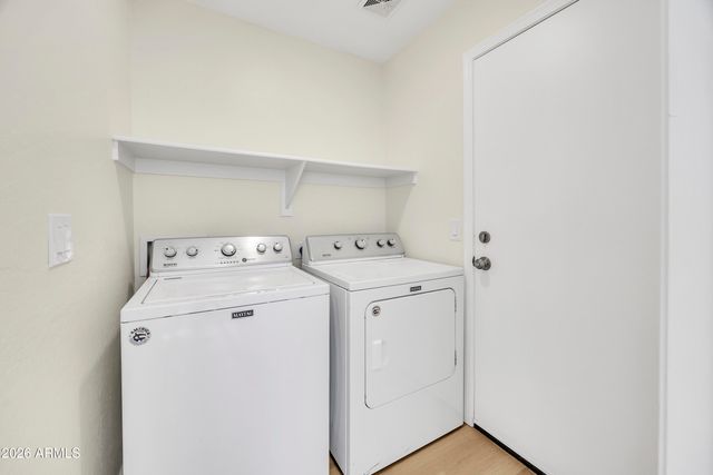 2642 E HARTFORD Avenue, Phoenix, AZ 85032