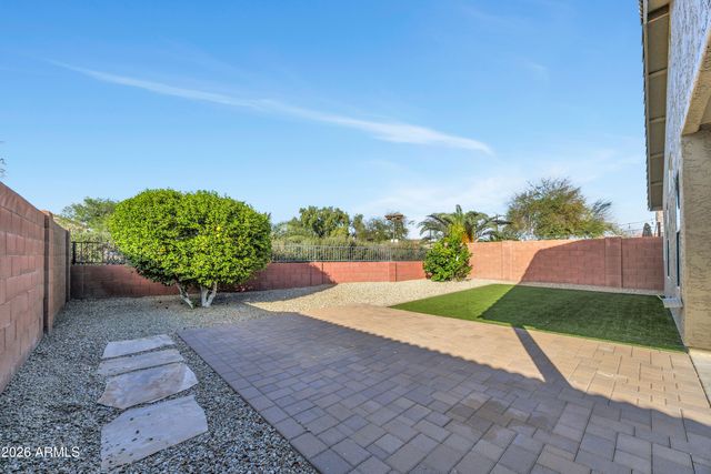 2642 E HARTFORD Avenue, Phoenix, AZ 85032