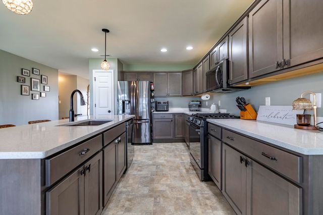 15402 W 102nd Place, Dyer, IN 46311