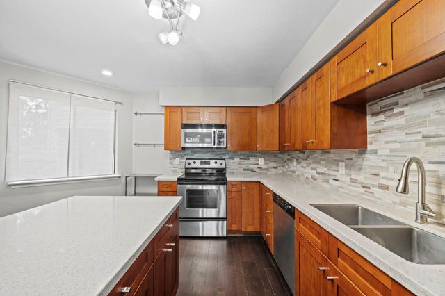 2303 Briar West Boulevard 2303, Houston, TX 77077