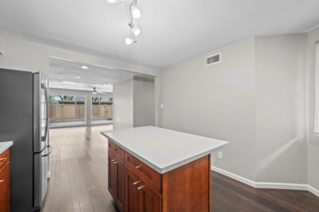 2303 Briar West Boulevard 2303, Houston, TX 77077