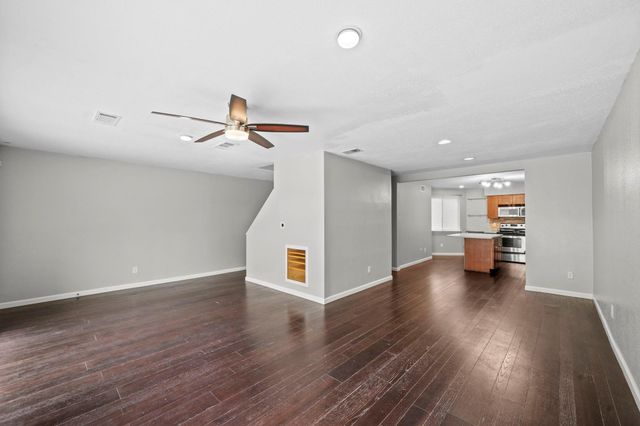 2303 Briar West Boulevard 2303, Houston, TX 77077