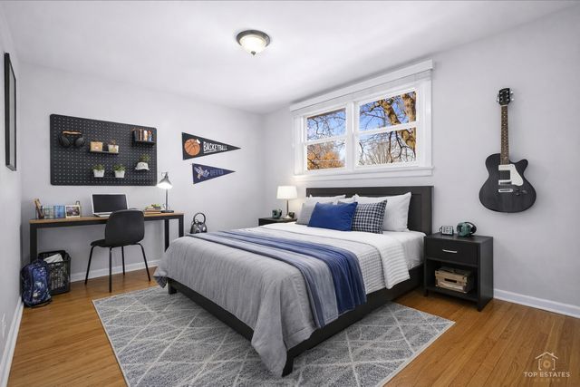 114 N Salem Avenue, Arlington Heights, IL 60005