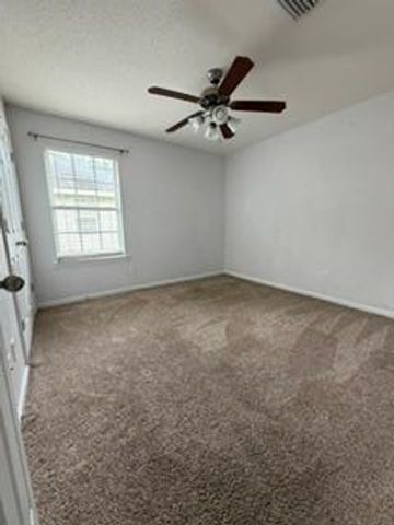 109 Yuri, Dothan, AL 36301