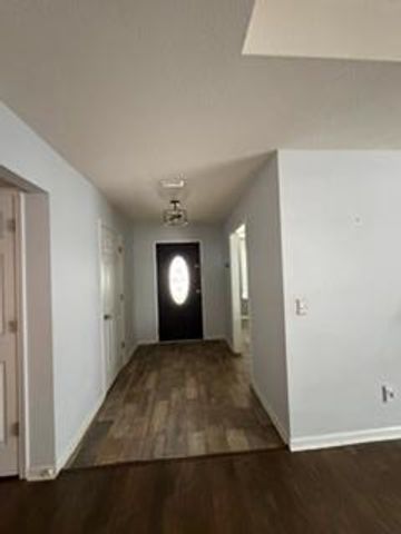109 Yuri, Dothan, AL 36301