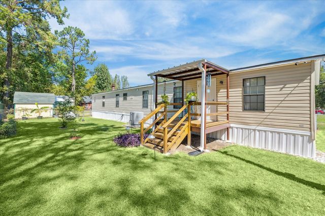 23652 W Heritage Oaks Drive, Porter, TX 77365