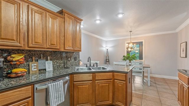 14 Hessle Circle, Bella Vista, AR 72714