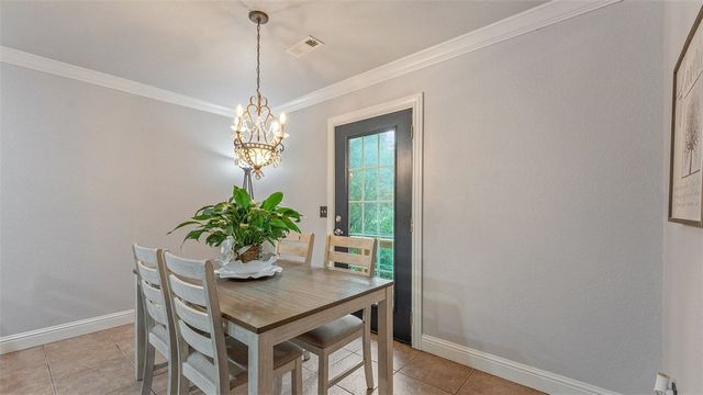 14 Hessle Circle, Bella Vista, AR 72714