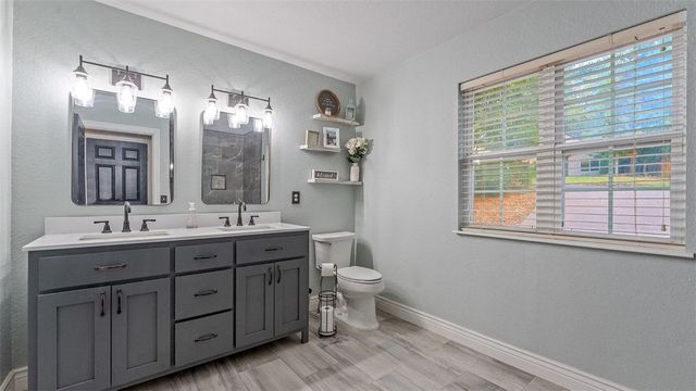14 Hessle Circle, Bella Vista, AR 72714