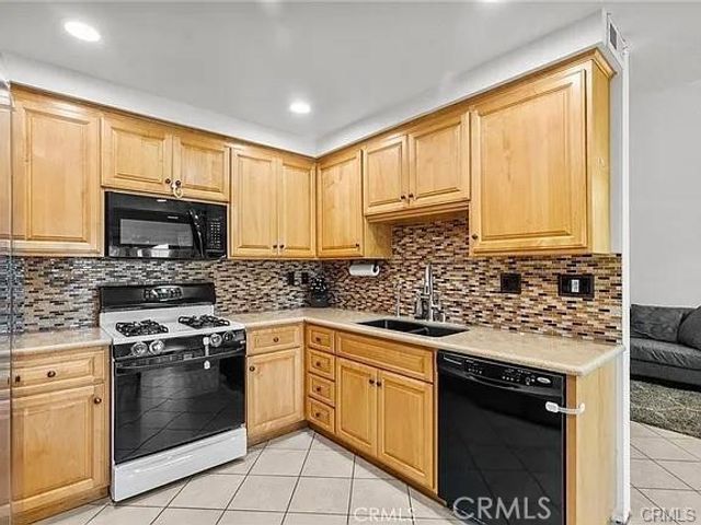 24644 Golfview Drive, Valencia, CA 91355
