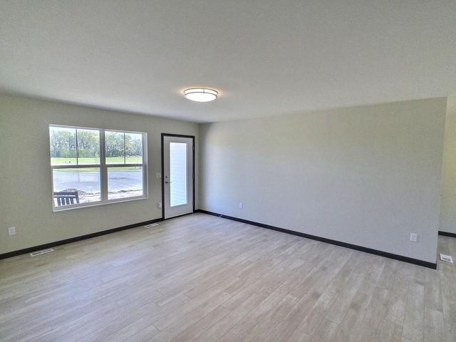 2926 Blue Jay Lane, Portage, WI 53901