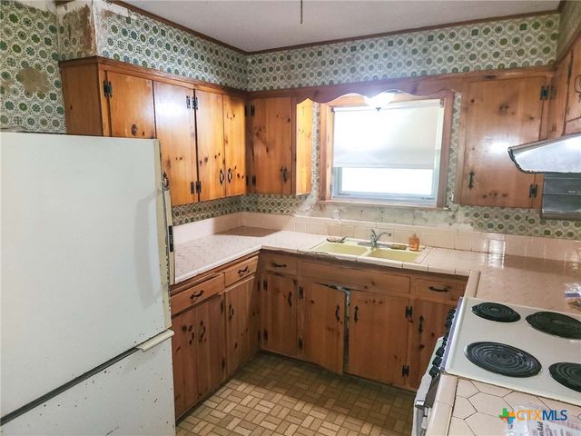 2331 Rogers Park Road, Belton, TX 76513