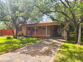 2331 Rogers Park Road, Belton, TX 76513
