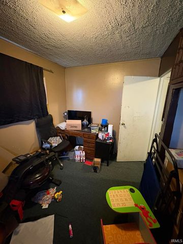 1601 Hillside Avenue, Fort Wayne, IN 46805