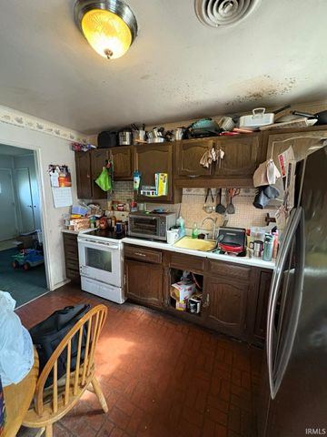 1601 Hillside Avenue, Fort Wayne, IN 46805