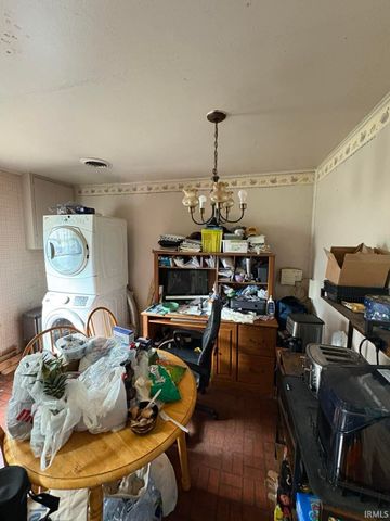 1601 Hillside Avenue, Fort Wayne, IN 46805