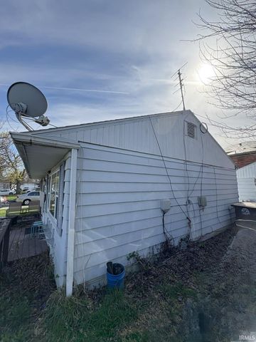 1601 Hillside Avenue, Fort Wayne, IN 46805