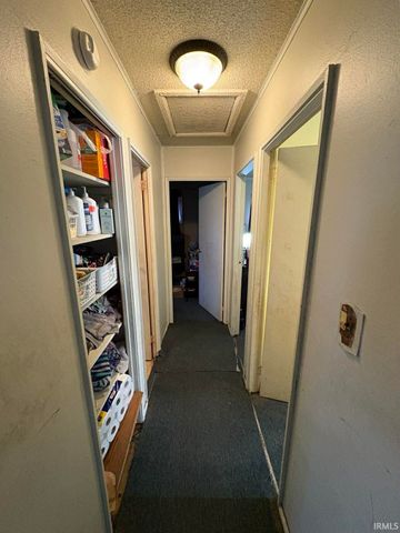 1601 Hillside Avenue, Fort Wayne, IN 46805