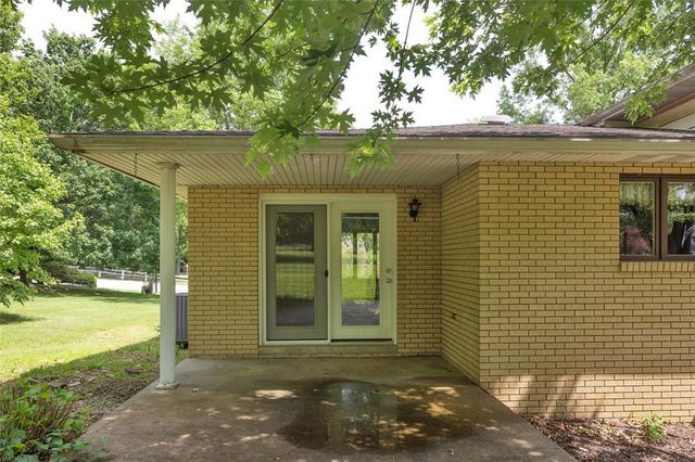 113 Heritage Hills Rd, South Union Twp, PA 15401