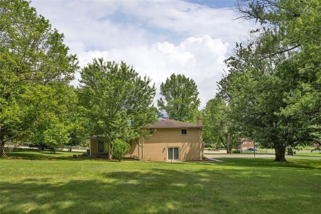 113 Heritage Hills Rd, South Union Twp, PA 15401