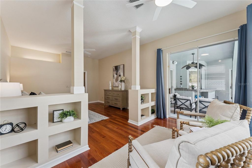 Image 10 of property listing at 4431 LITTLE WATER STREET, Orlando, FL 32817