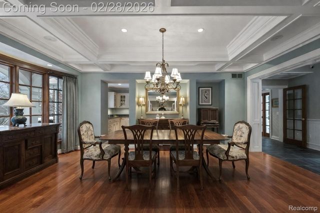 3460 Bloomcrest Drive, Bloomfield Hills, MI 48304