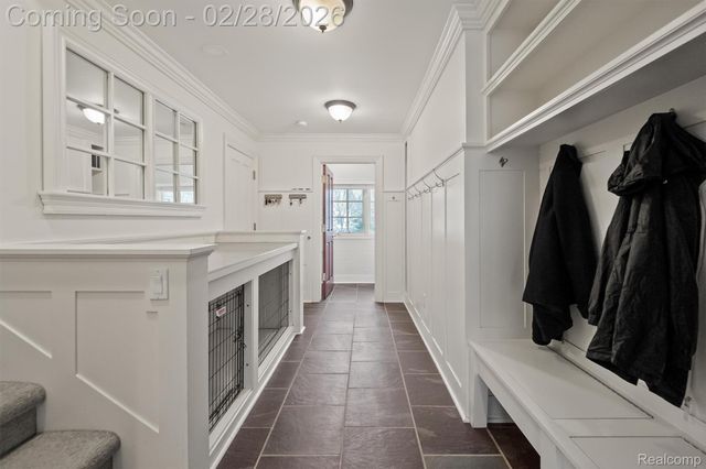 3460 Bloomcrest Drive, Bloomfield Hills, MI 48304