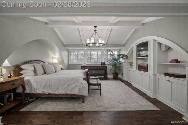 3460 Bloomcrest Drive, Bloomfield Hills, MI 48304