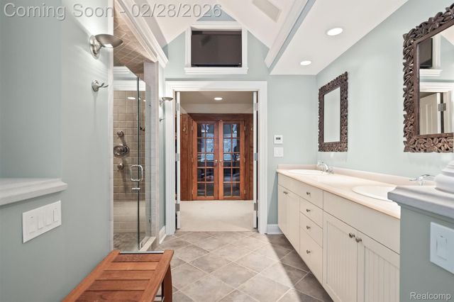 3460 Bloomcrest Drive, Bloomfield Hills, MI 48304
