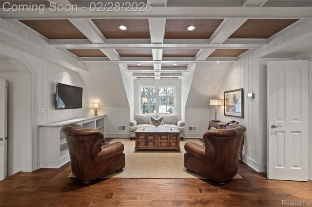 3460 Bloomcrest Drive, Bloomfield Hills, MI 48304