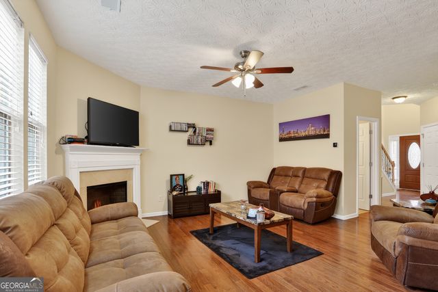 5556 Cascade Run SW, South Fulton, GA 30336