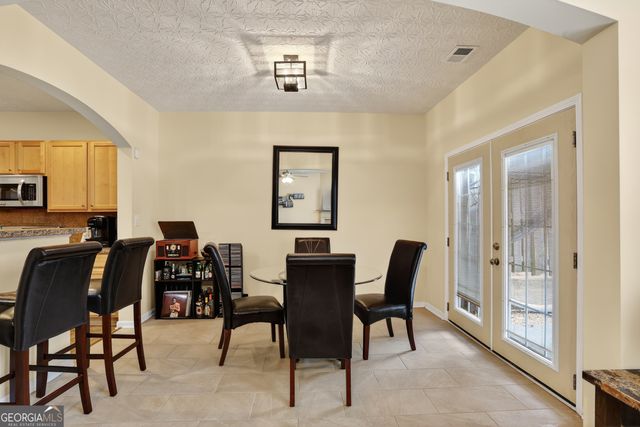 5556 Cascade Run SW, South Fulton, GA 30336